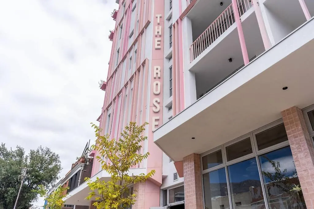 The Rose 102 -2Bedroom Apartment With Rooftop Pool Κέιπ Τάουν