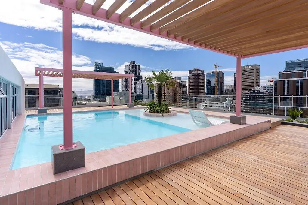 The Rose 102 -2Bedroom Apartment With Rooftop Pool Κέιπ Τάουν 0*,  Νότια Αφρική